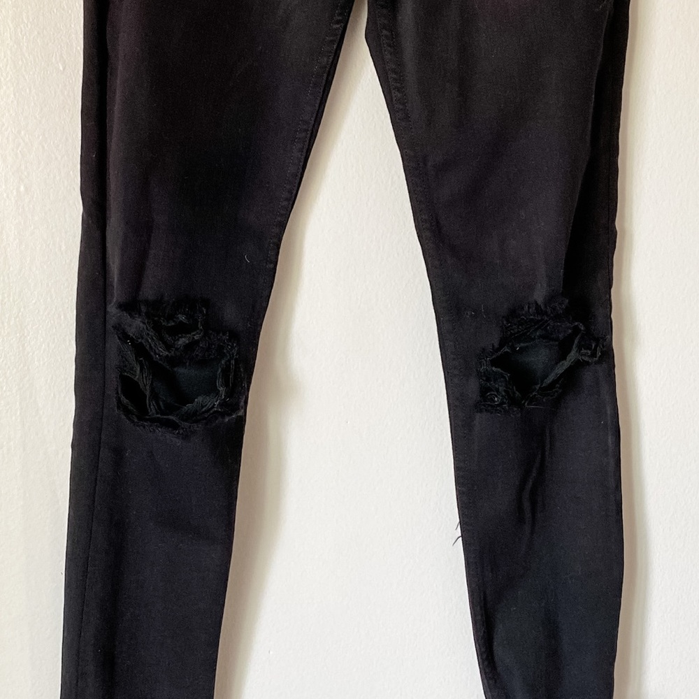 Express black distressed skinny jeans - Picture 2 of 3